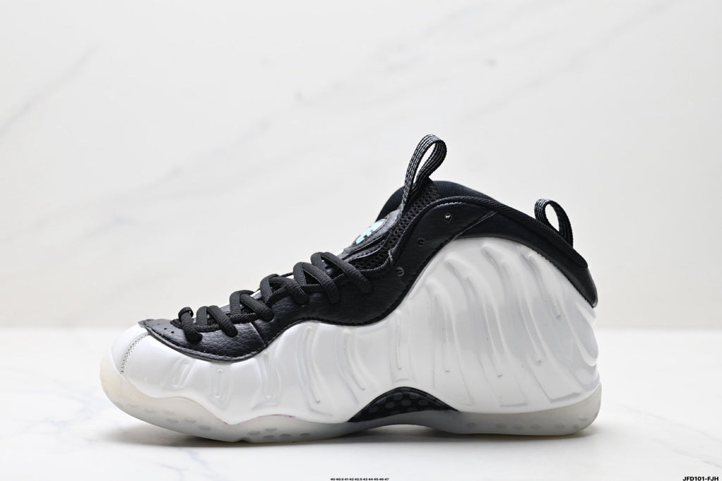 Nike Air Foamposite One Penny White and Black Sneakers