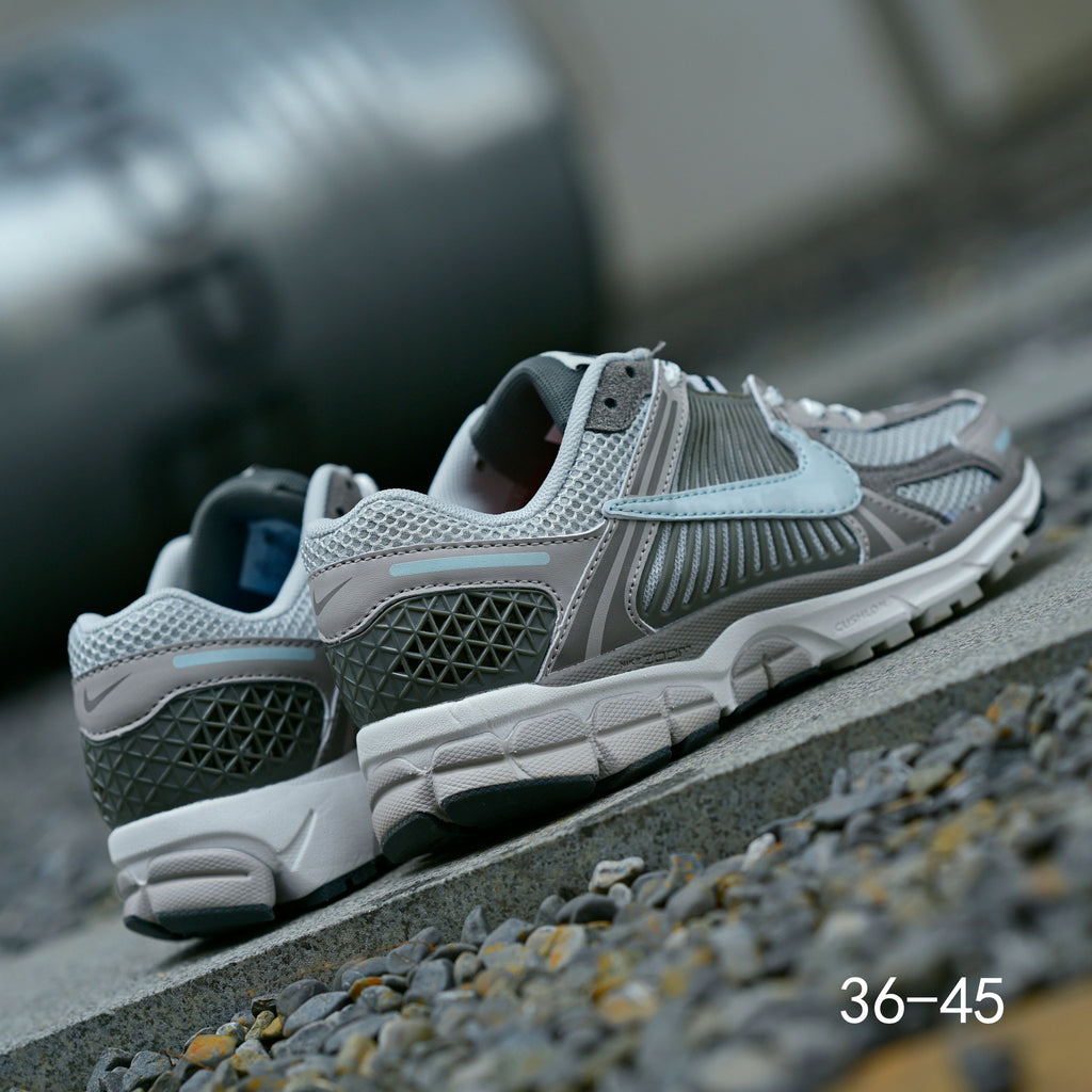 Nike Air Zoom Vomero 5 Running Shoes in Grey