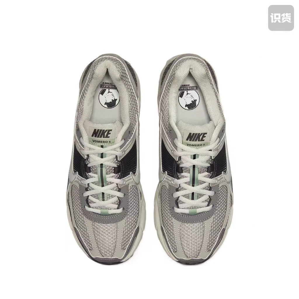 Nike Vomero 5 Sneakers in Green, Gray and Black