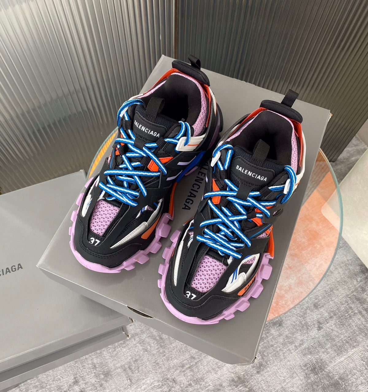 BLCG Sneakers